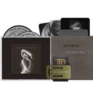 Taylor Swift Tortured Poets Deluxe CD Set With/The Black Dog New Sealed